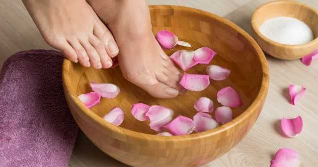 Ayak Peeling Maskesi Nasıl Uygulanır?