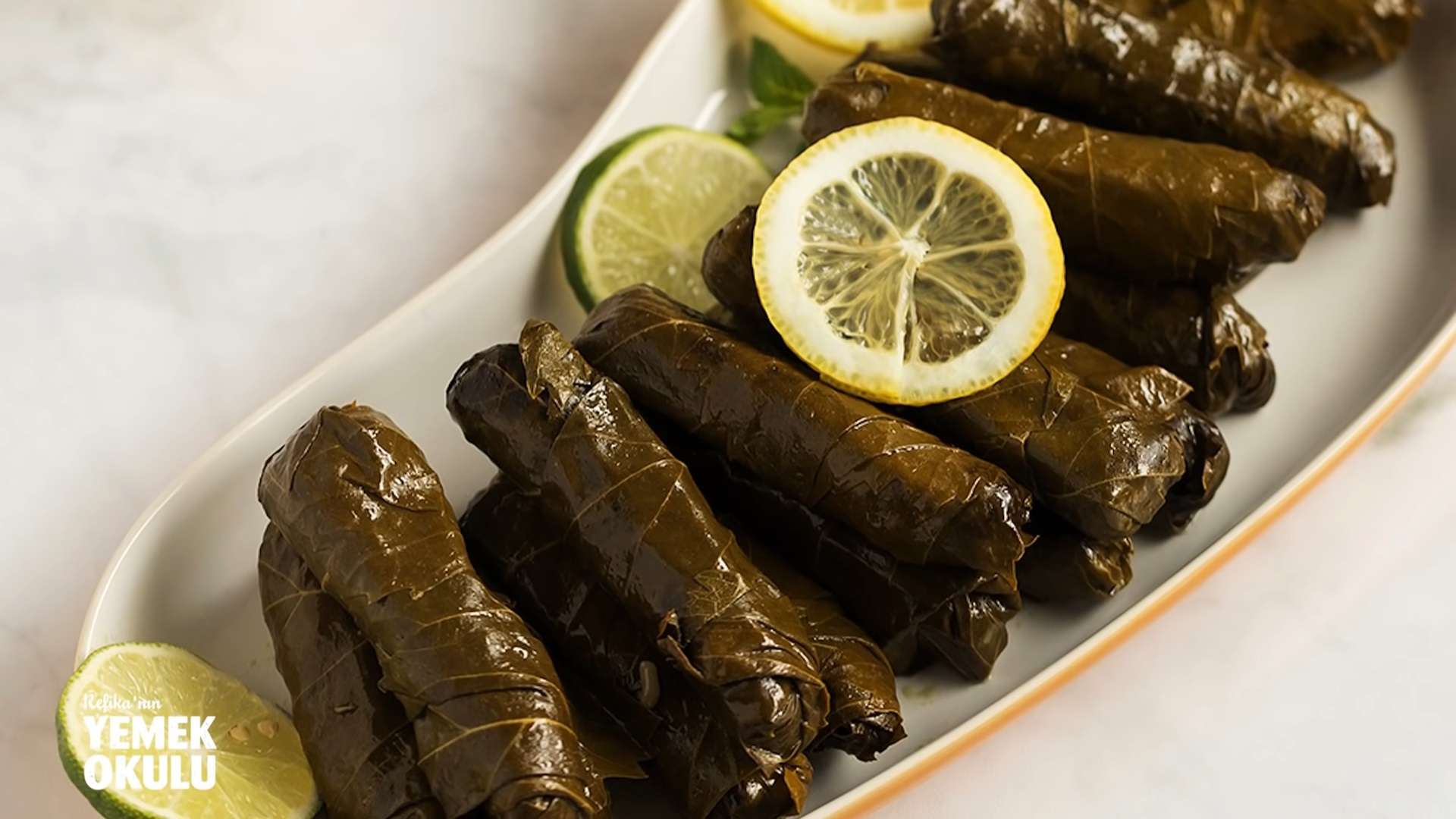 Mükemmel Kıymalı Biber Dolması Tarifi