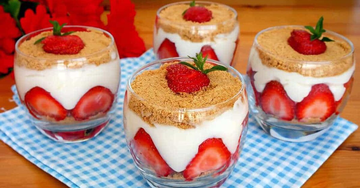 Çilekli Magnolia Tarifi Nasıl Yapılır?