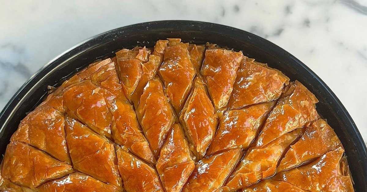 El Açması Tepsi Baklava Tarifi