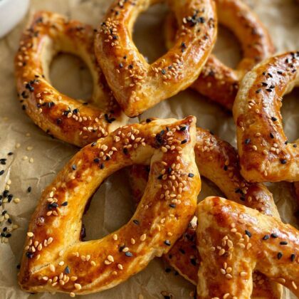 Evde Kendin Pişir! Pastane Usul&uuml; &Ccedil;atal Kurabiye Tarifi