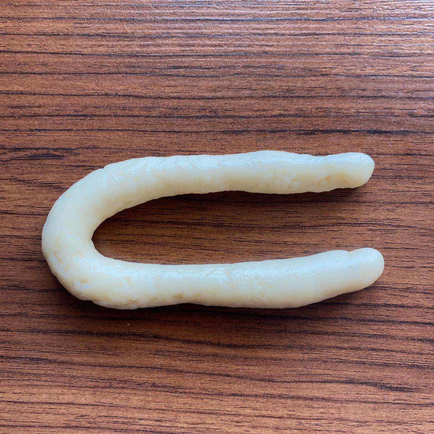 Evde Kendin Pişir! Pastane Usul&uuml; &Ccedil;atal Kurabiye Tarifi