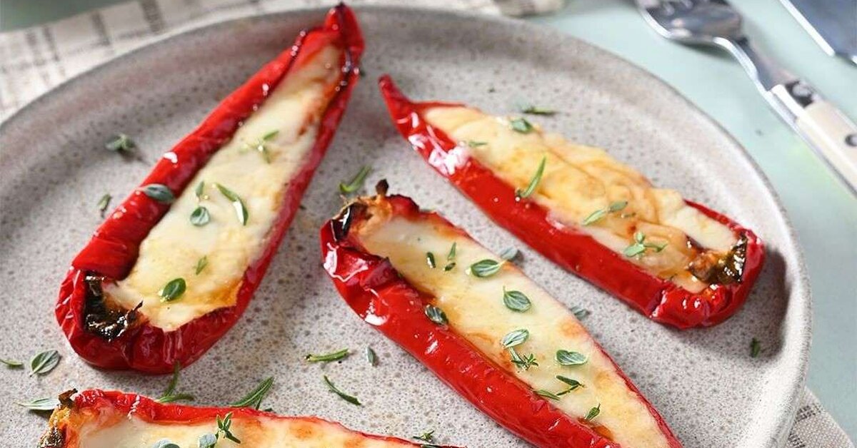 Fırında Kaşarlı Kapya Biber Tarifi