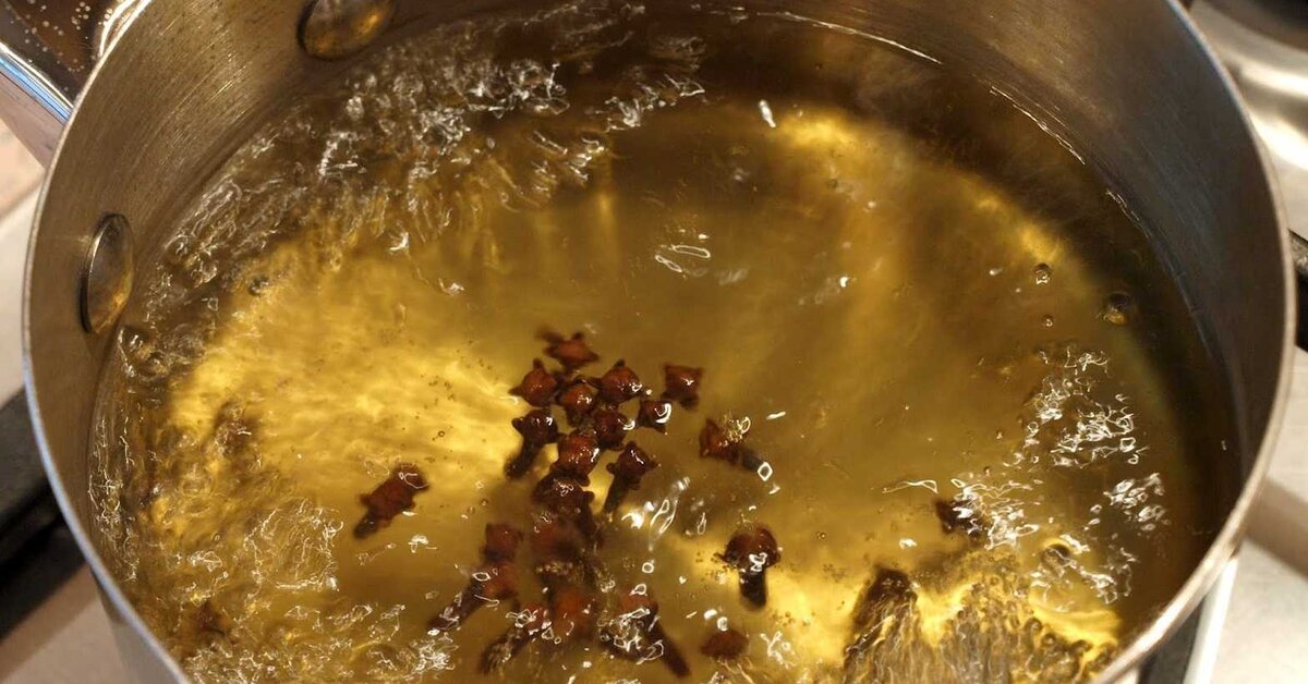 Her gün 1 Bardak Karanfilli Su İçmenin Faydaları