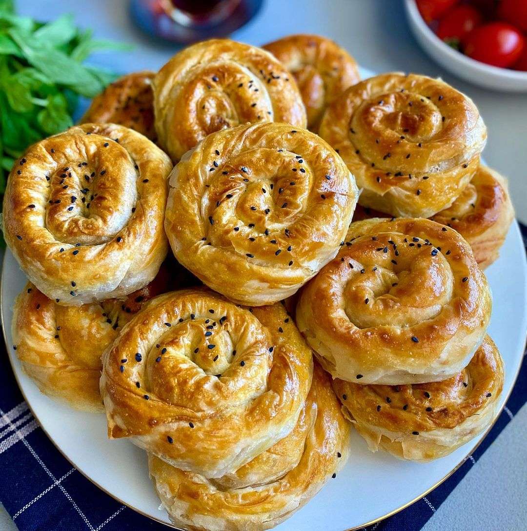 Patatesli Gül Böreği Tarifi