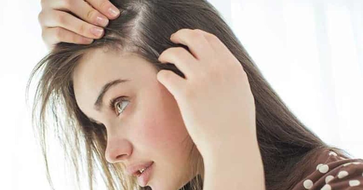 Kadınlarda Saç Dökülmesi Neden Olur?