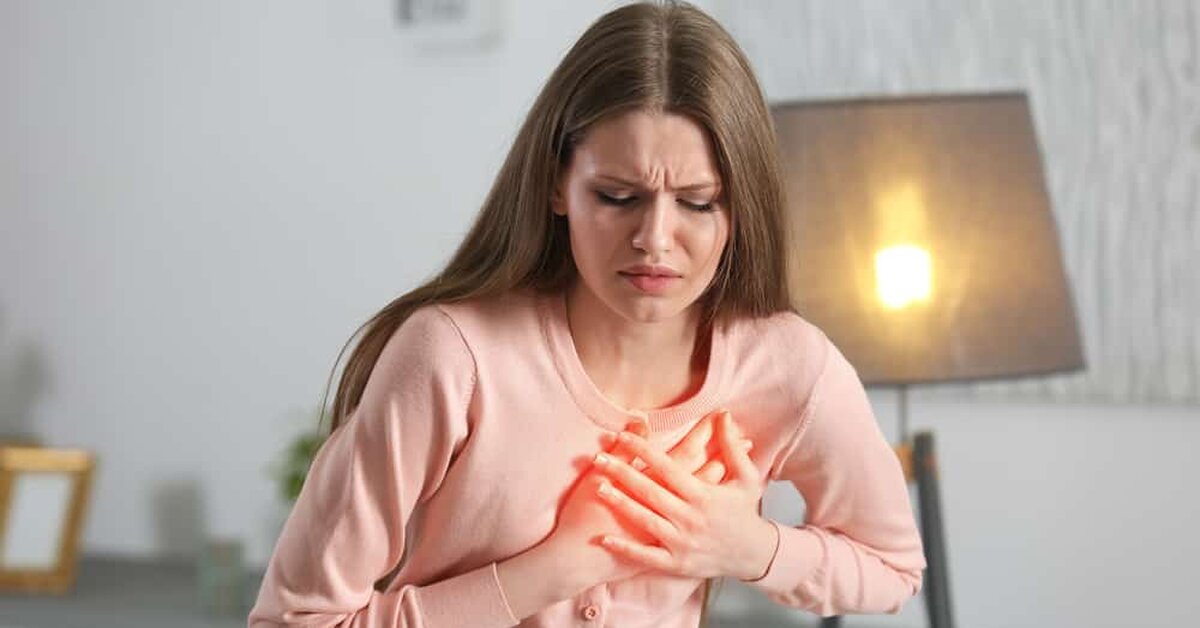Kalp Ağrısı Nedir? Belirtileri, Tedavisi, Ne iyi gelir?