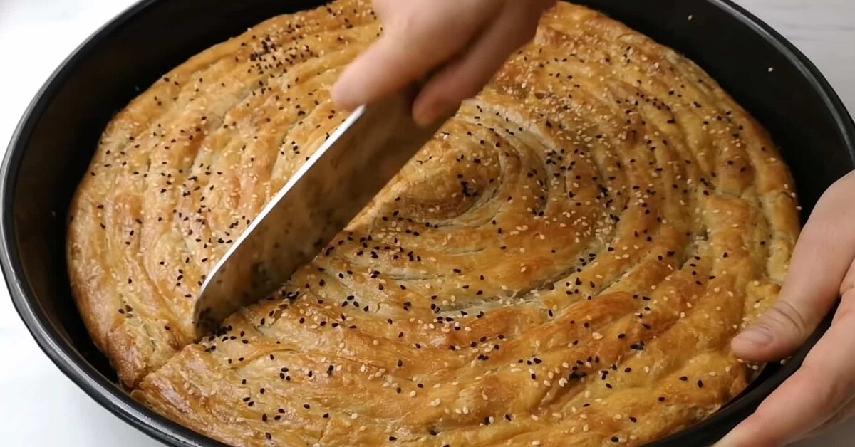 Oklava ve Merdane Kullanmadan Çıtır Çıtır Şahane Börek Tarifi