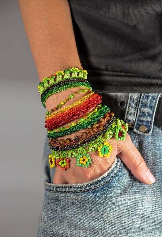 Örgü Bileklik Modelleri