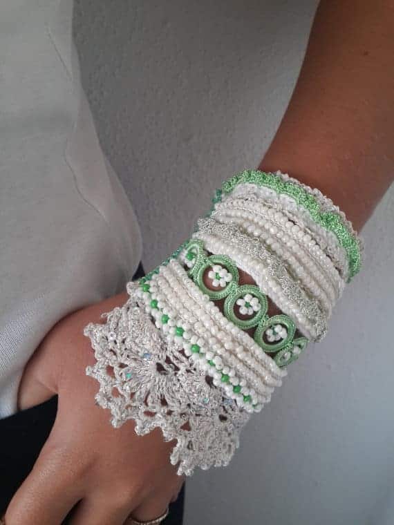 Örgü Bileklik Modelleri