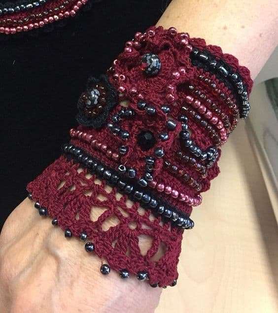 Örgü Bileklik Modelleri