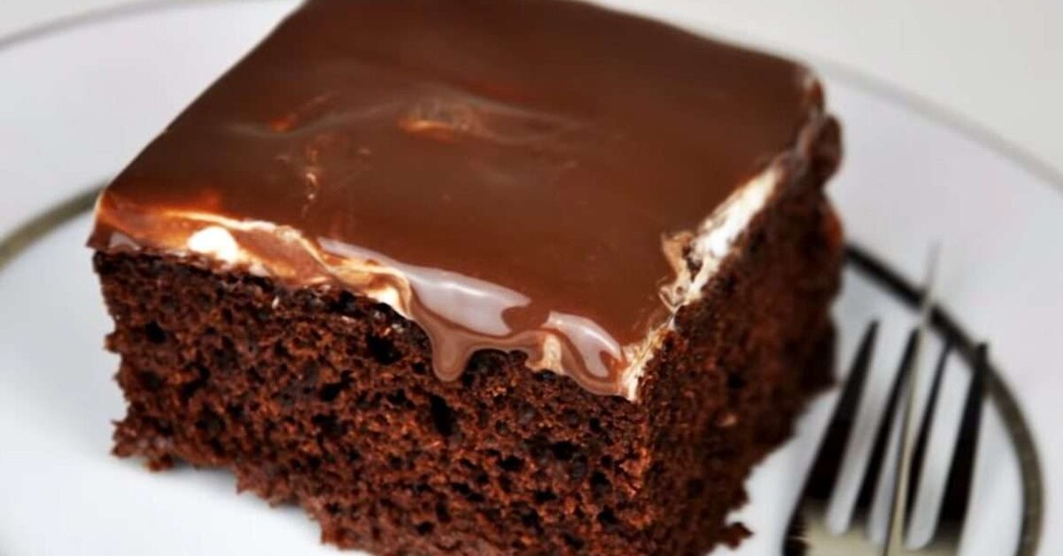 Pratik Ağlayan Kek Tarifi Nasıl Yapılır?