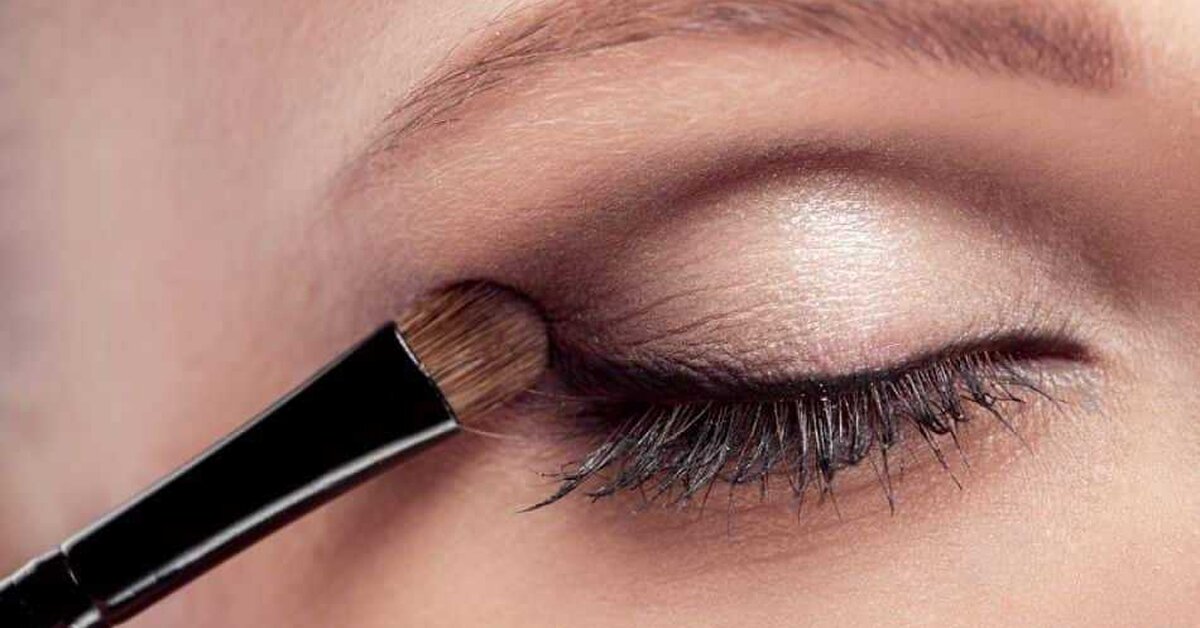 Pratik Göz Makyajı Nasıl Yapılır?