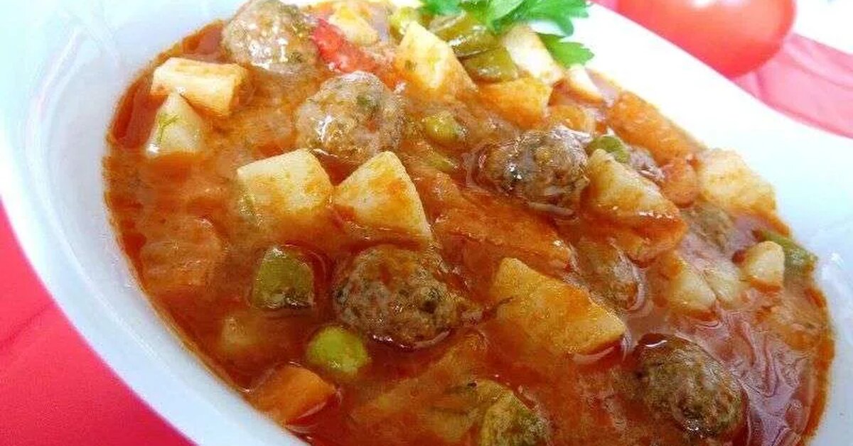 Patatesli Sulu Köfte Yemeği Tarifi