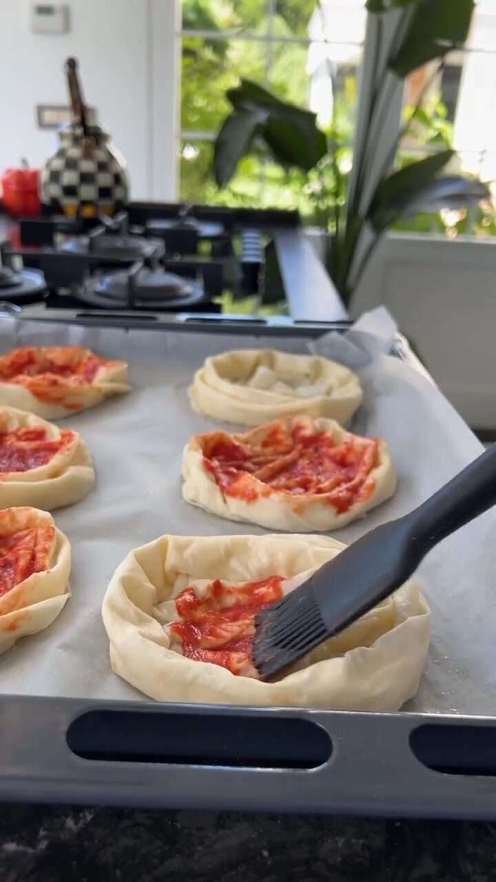 Yufkadan Pizza Tarifi