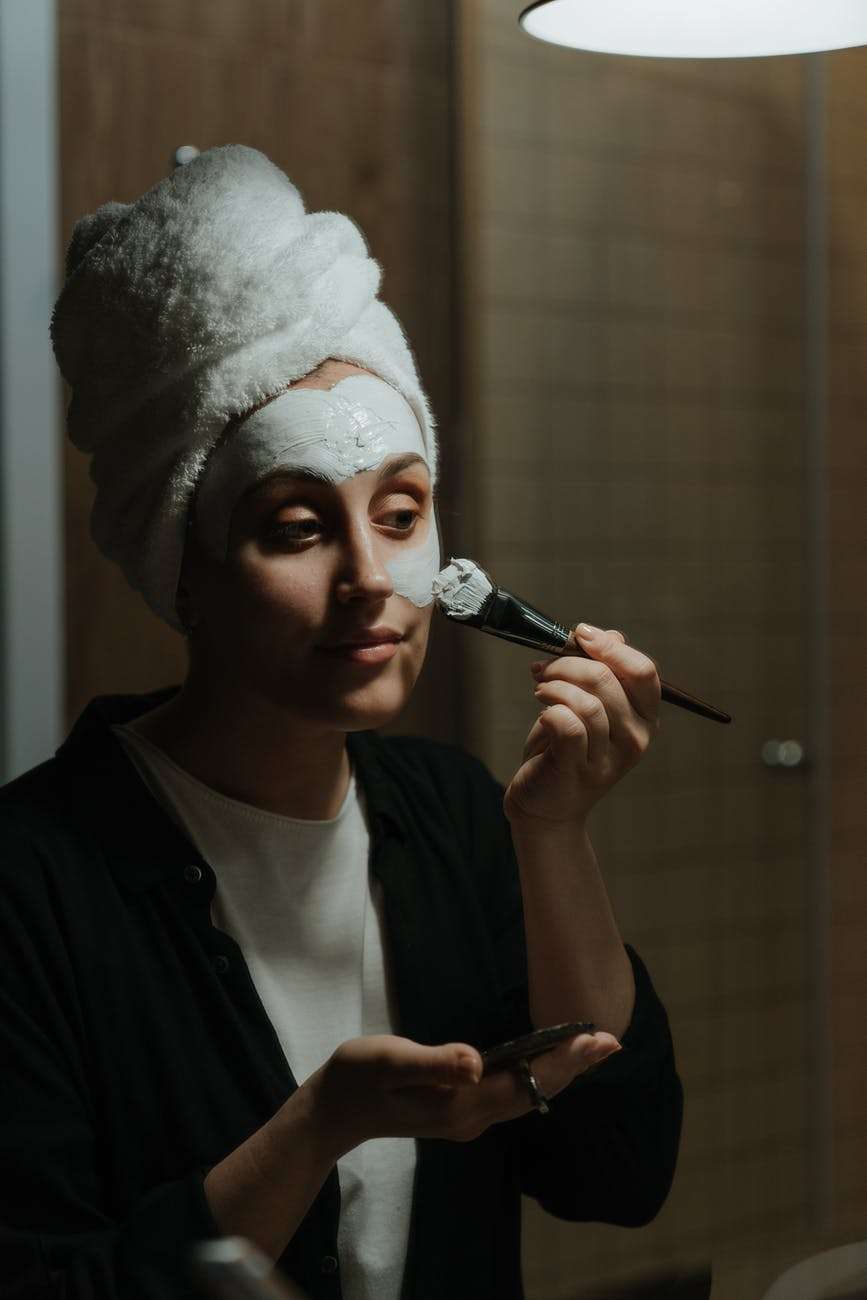 30 Yaş Genç Gösteren Maske