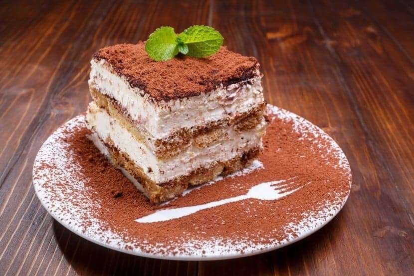 Pratik Tiramisu Tarifi