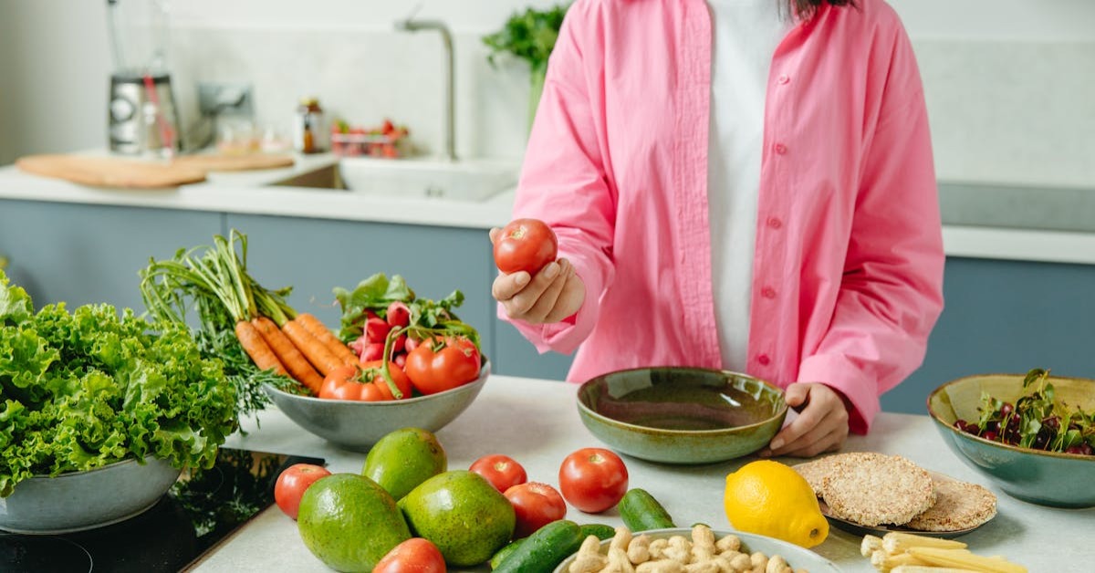 Bebek ek gıdası için sebze ve meyve hazırlığı