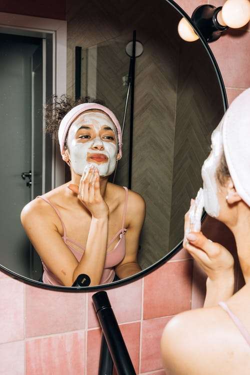 Bebek Gibi Bir Cilt İçin Etkili Maske