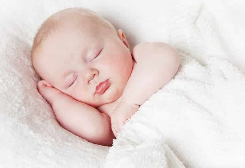 Bebekler Günde Kaç Saat Uyumalıdır?