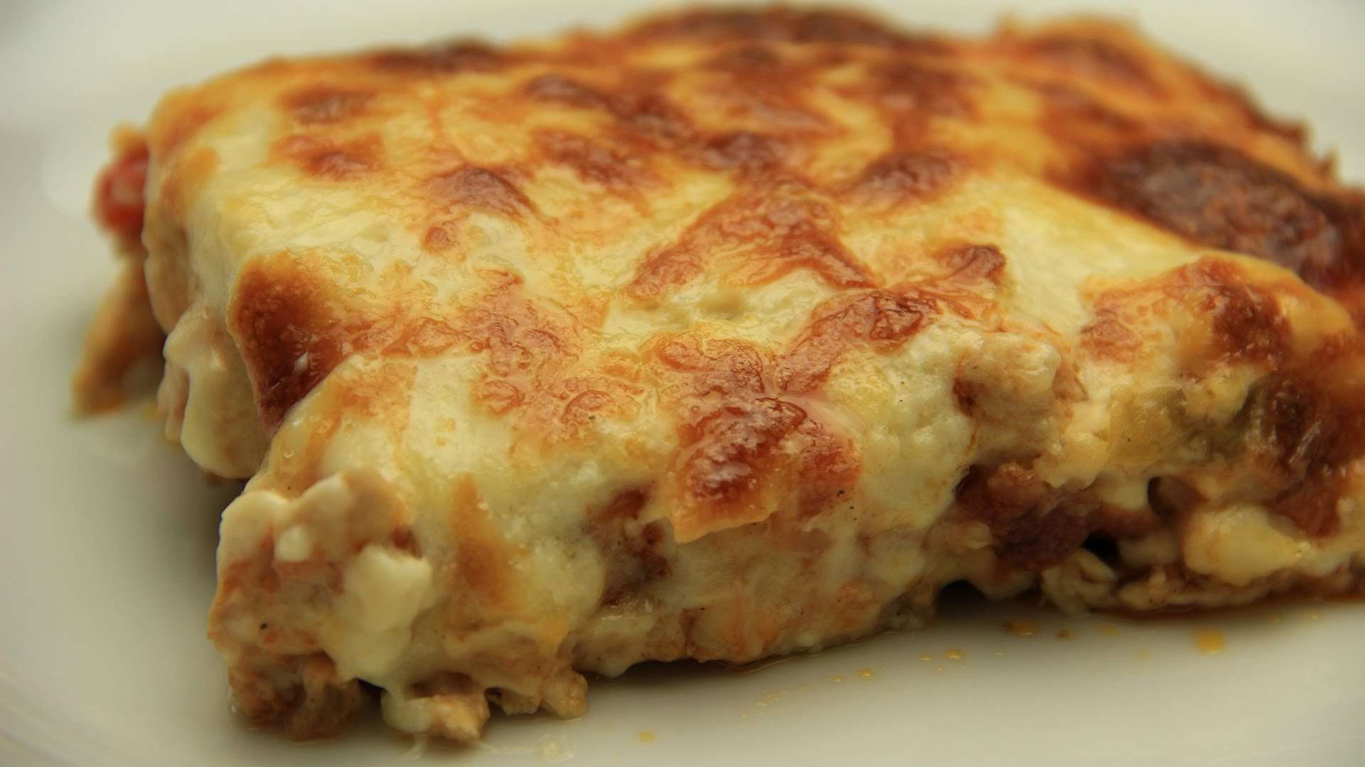 Beşamel Soslu Mantarlı Patatesli Oturtma Nasıl Yapılır?