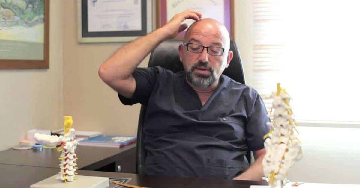 Boyun düzleşmesinin belirtileri nelerdir?