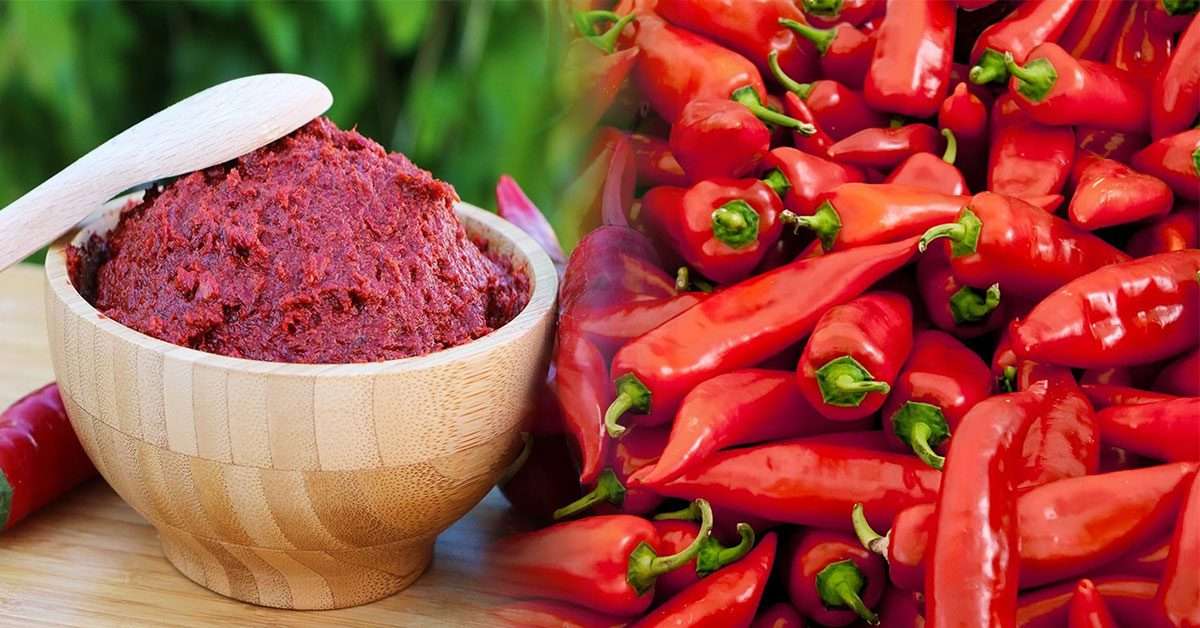 Evde Kırmızı Biber Salçası Nasıl Yapılır?