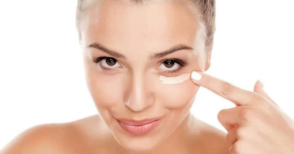 Göz altı torbalarını gideren maske