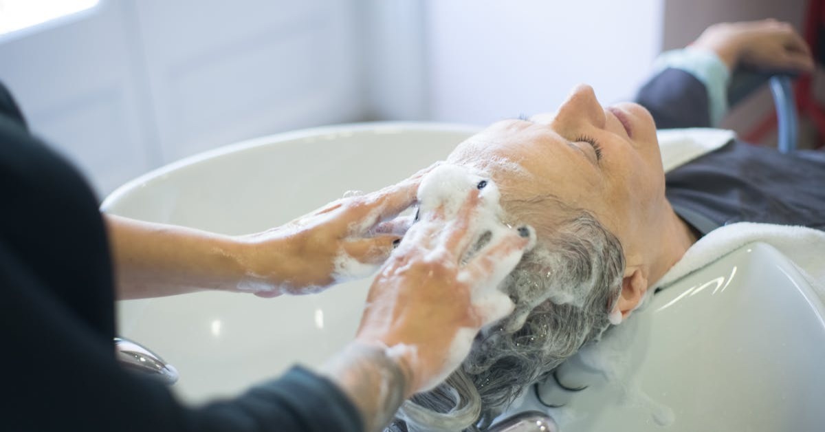 Saçların çabuk yağlanması nasıl önlenir?