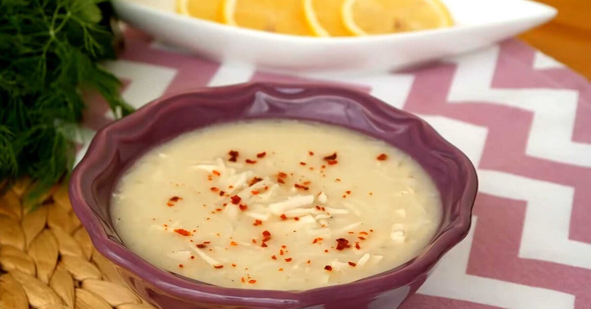 Terbiyeli Tavuklu Pirinç Çorbası Tarifi Nasıl Yapılır?