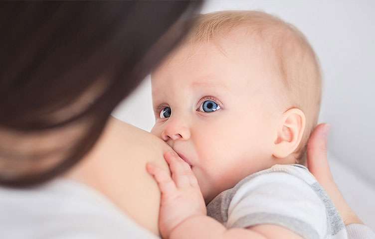 Bebek kaç saatte bir emzirilmelidir?