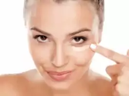 Göz altı torbalarını gideren maske nasıl hazırlanır?