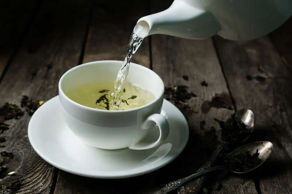 Çabuk Zayıflamanızı Sağlayacak Çay Tarifi